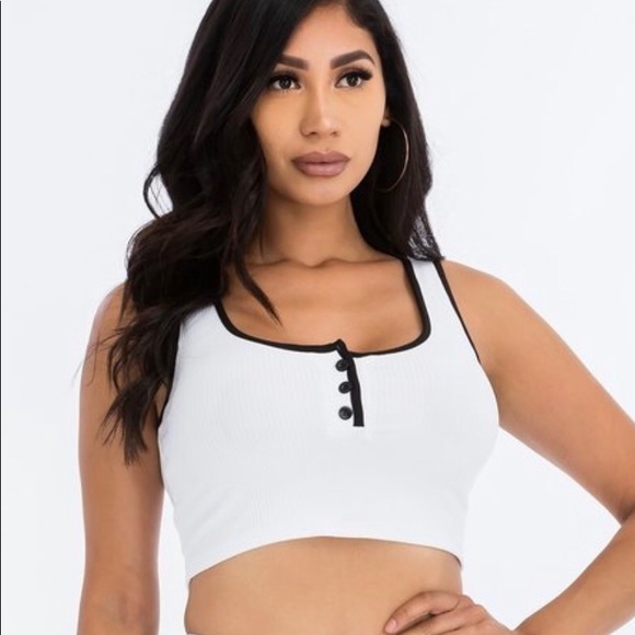 🆕↙️ Cropped tank top and shorts set - Picture 4 of 5